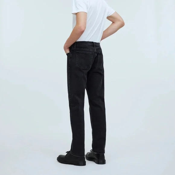 Madewell The Athletic 1991 Straight-Leg Jean - Picture 2 of 7